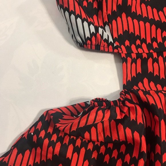 Love Audrey Red Cut out Waist Dress - Picture 6 of 8